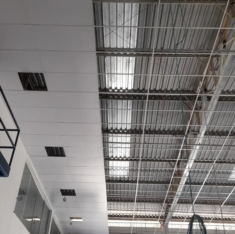Instalação de forro realizada pela Casa Drywall